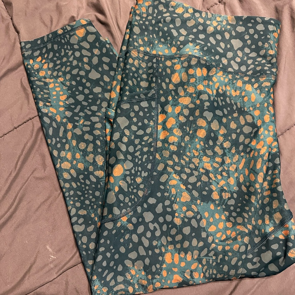 Old Navy Green with Pockets - Plus Size Leggings - Activewear - Yoga Pants - 3X